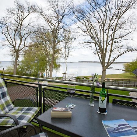 Ferienwohnung Mauersegler Im Mueritz Seepark Röbel Exterior foto
